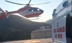 Bahçesaray’da 79 Yaşındaki Hasta Helikopter Ambulansla Van’a Sevk Edildi