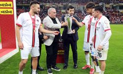 Vanspor’da şampiyonluk sevinci sürüyor