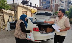 Van’da yetim aileleri unutulmadı! Kurban etleri kapı kapı dağıtıldı