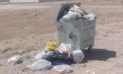 Van’da çöp sorunu büyüyor! Mahalle sakinlerinden belediyeye tepki