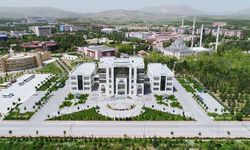 Selçuk Üniversitesi 2025 Bölümleri ve Tahmini Taban Puanları