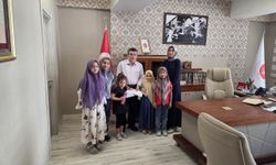 Van’da Kur’ân Kursu öğrencileri harçlıklarını Gazze’ye bağışladı