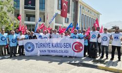 Van’da memurlar iş bıraktı! Kurumlar boş kaldı