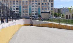 Van'daki kapalı otopark tartışma konusu oldu