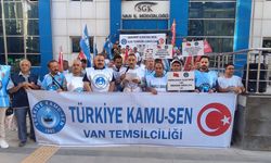 Van’da memurlar maaş zammına tepki gösterdi