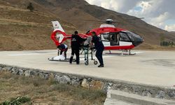 Başkale’deki 77 yaşındaki hasta helikopter ambulansla Van’a sevk edildi