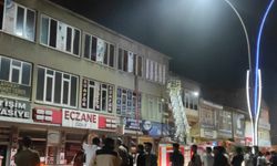 Son Dakika! Van’ın Özalp ilçesinde pasaj yangını