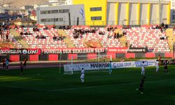 Vanspor- Amedspor maçında taraftar dışarıda kaldı