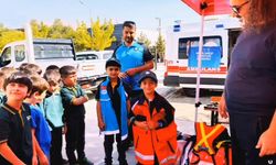 Van’da minikler sağlıklı gelecek için eğitildi