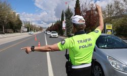 Erciş’te 60 aranan şahıs yakalandı