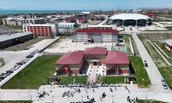 Van YYÜ’den öğrencilere kayıt duyurusu