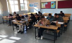 Muradiye’de öğrenciler 'Etüt Van' projesiyle geleceğe hazırlanıyor