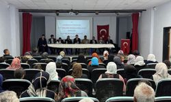 Çaldıran Kaymakamı Bakan halkla buluştu