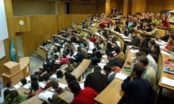 Başarılı Öğrencilere Müjde! Üniversiteler Artık 3 Yılda Bitirilebilecek