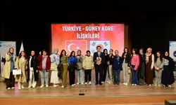 Kore Büyükelçisi Jeong, Van YYÜ'de öğrencilerle buluştu