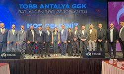 Van Genç Girişimciler Kurulu Başkanı Sari, Üst ve Bölge Kurulu Toplantısı'na katıldı