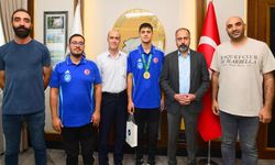 Van YYÜ öğrencisi Avrupa şampiyonu oldu