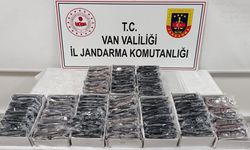 Van’da 150 bin TL değerinde kaçak gözlük ele geçirildi