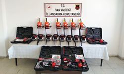 Van’da 430 bin TL değerinde gümrüksüz malzeme ele geçirildi