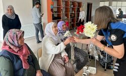 Van’da ‘Dünya Yaşlılar Günü’nde anlamlı ziyaret