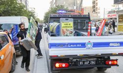 Van’da kaldırımları işgal eden esnafa taviz yok! Zabıta takdir topluyor