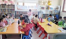 Beyaz Nergis Anaokulu öğrencileri kütüphane ile buluştu