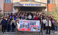 Çaldıranlı öğrenciler Van’ın bilim, tarih ve kültür yolculuğuna çıktı