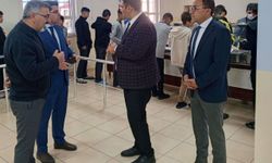 Edremit İlçe Milli Eğitim Müdürü, öğrencilerle kahvaltıda buluştu