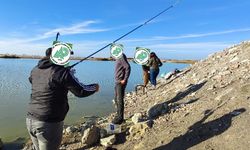 Edremit Sazlıkları’nda kuralları ihlal eden 3 kişiye işlem yapıldı