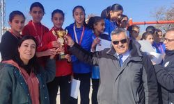Hilmi Irak Ortaokulu’ndan iki branşta gururlandıran başarı