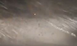 Van-Bahçesaray yolunda yoğun kar yağışı! Ekipler sahada