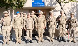 Tuğgeneral Avkıran’dan Erciş’te jandarma karakoluna ziyaret