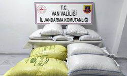 Van’da 850 kilo kaçak İran fıstığı ele geçirildi