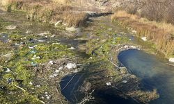 Van’da binlerce yıllık miras çöplüğe dönüştü