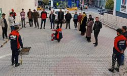 Van’da DAKA personellerine afet ve yangın farkındalık eğitimi
