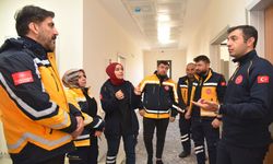 Acil Sağlık Hizmetleri Haftası’nda 112 ekiplerine moral ziyareti