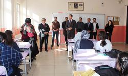 Kaymakam Bakan’dan Çaldıran Anadolu İmam Hatip Lisesi’ne ziyaret