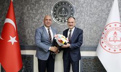 Van İl Milli Eğitim Müdürlüğü’nde devir teslim töreni