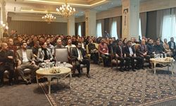 Van’da çevre sağlığı personeline hijyen ve güvenlik eğitimi verildi