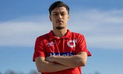 Vanspor, Alper Emre Demirol ile 1,5 yıllık sözleşme imzaladı