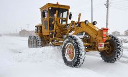 Van’da 283 yerleşim yerinin yolu kapandı