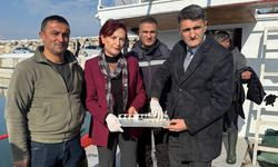 Van’da balıkçı tekneleri denetlendi