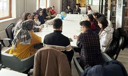 Van’da liseli öğrenciler kitap tahlilinde buluştu