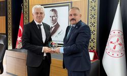 Başkan Özgüven’den Defterdar Gündoğdu’ya Vergi Haftası ziyareti