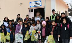 Van’da kış günlerinde gönülleri ısıtan dayanışma