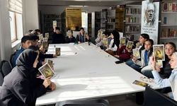 Edremit’te liseli öğrenciler kitap tahlili etkinliğinde buluştu