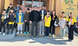 Edremit’te ortaokul öğrencilerinden atletizmde başarı