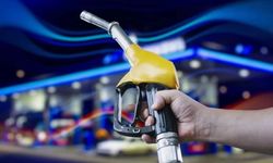 Hürmüz Boğazı kapandı: Van'da akaryakıt fiyatlarına çifte zam