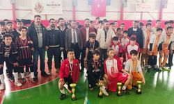 İpekyolu’nda okul sporlarında başarı dolu günler