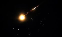 İran’dan İsraile füze yağmuru: Nükleer tesis hedef alındı!